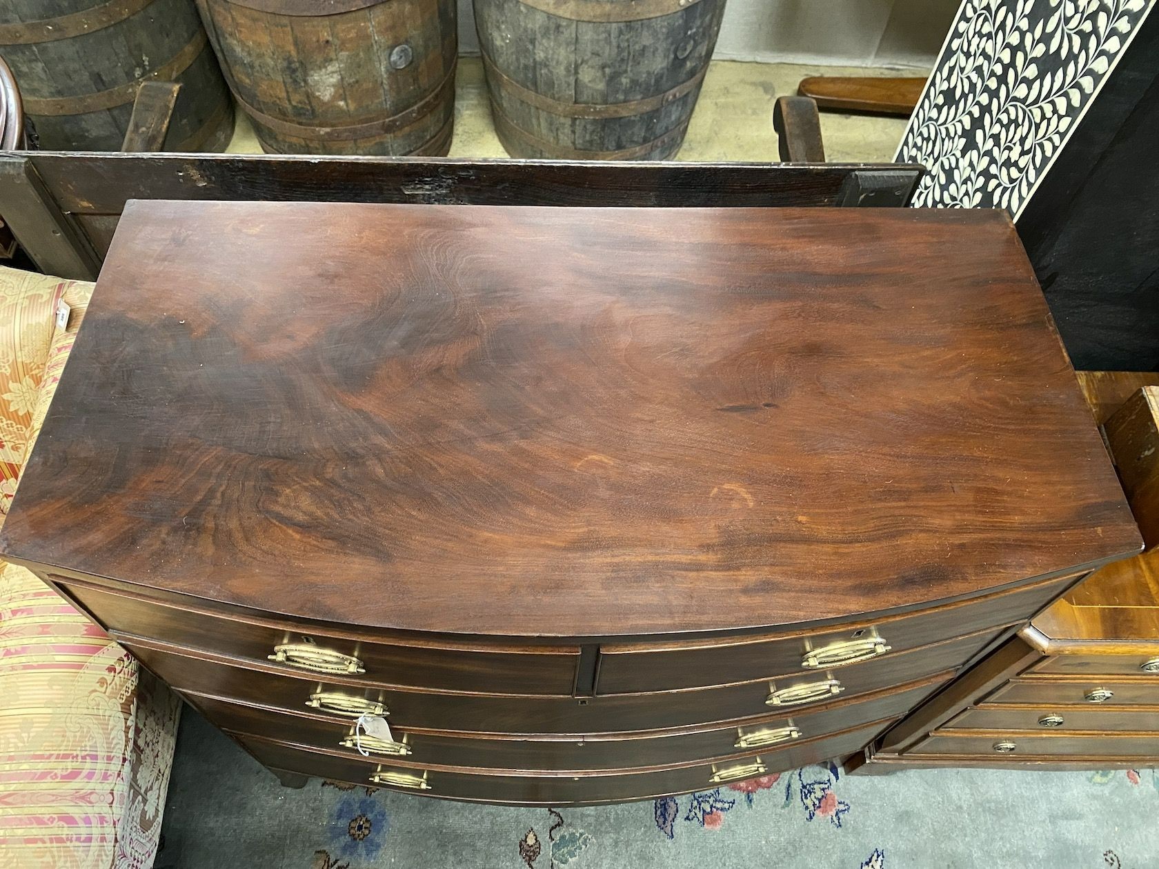 A Regency mahogany bow front chest, width 105cm, depth 53cm, height 103cm